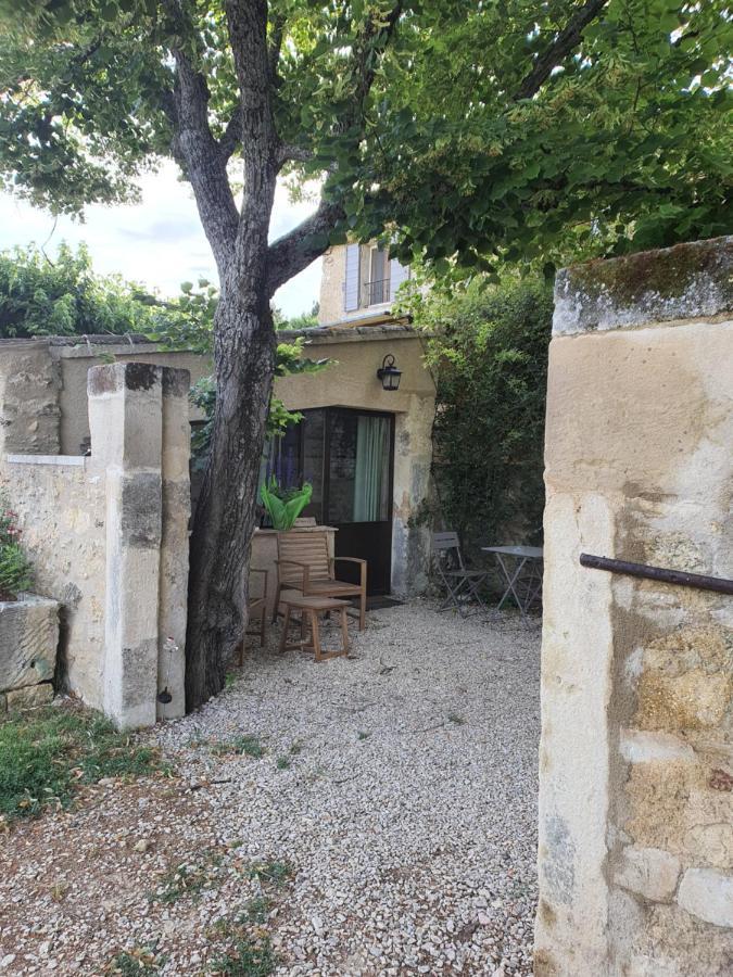 كادينيت Bastide Bellugue Maison D'Hotes Reseau Bienvenue A La Ferme A 3 Minutes De Lourmarin المظهر الخارجي الصورة