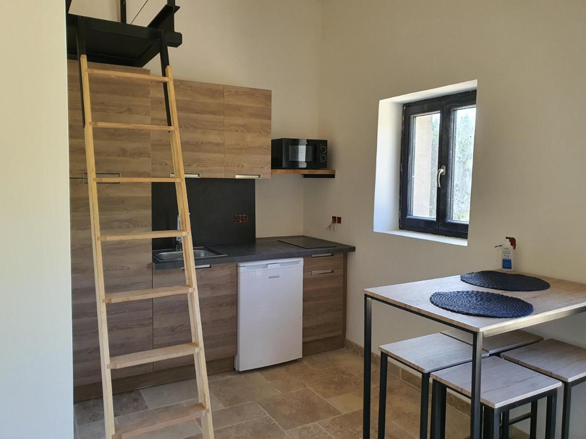 كادينيت Bastide Bellugue Maison D'Hotes Reseau Bienvenue A La Ferme A 3 Minutes De Lourmarin المظهر الخارجي الصورة
