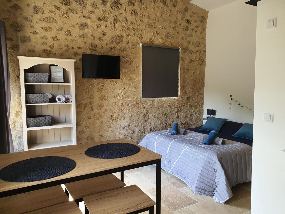 كادينيت Bastide Bellugue Maison D'Hotes Reseau Bienvenue A La Ferme A 3 Minutes De Lourmarin المظهر الخارجي الصورة