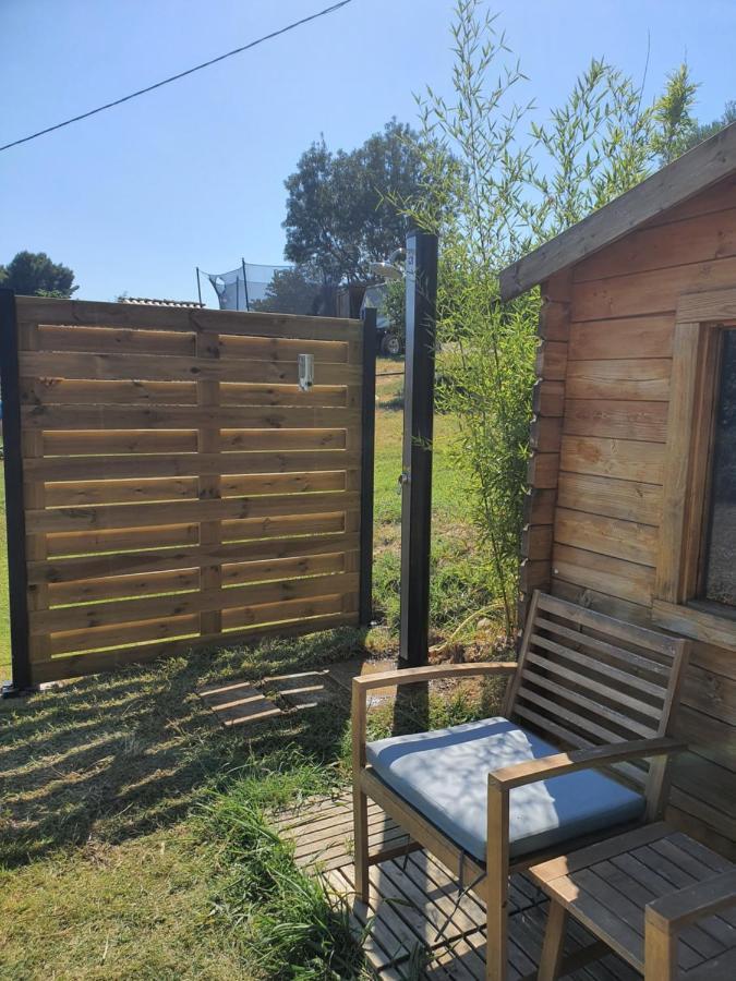 كادينيت Bastide Bellugue Maison D'Hotes Reseau Bienvenue A La Ferme A 3 Minutes De Lourmarin المظهر الخارجي الصورة