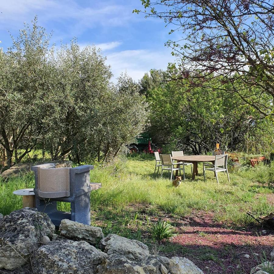 كادينيت Bastide Bellugue Maison D'Hotes Reseau Bienvenue A La Ferme A 3 Minutes De Lourmarin المظهر الخارجي الصورة