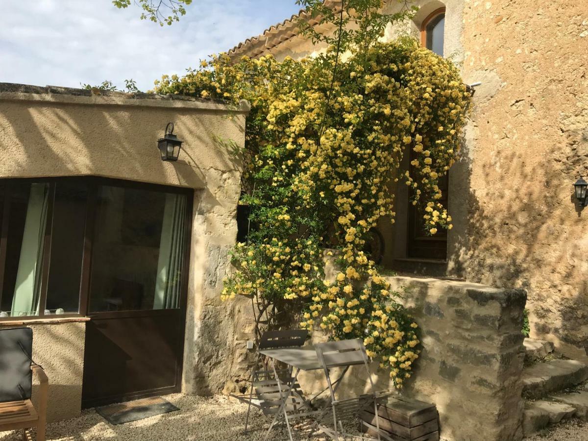 كادينيت Bastide Bellugue Maison D'Hotes Reseau Bienvenue A La Ferme A 3 Minutes De Lourmarin المظهر الخارجي الصورة